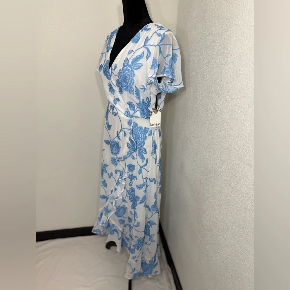 Kensie Blue and White High Low Sundress with Flutter Sleeves - Picture 6 of 11
